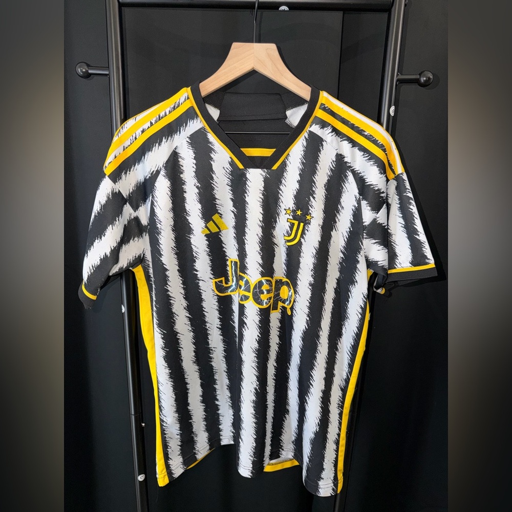 Vintage Juventus Kids' Black & White Zebra Stripe Soccer Jersey with Yellow Trim